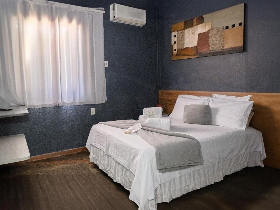 Vila Barro Branco Pousada De Charme Trindade  Phòng bức ảnh